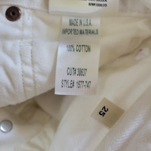 COH Liya High Rise Classic Fit Crop Jean in Distressed Selvedge White - Picture 14 of 16